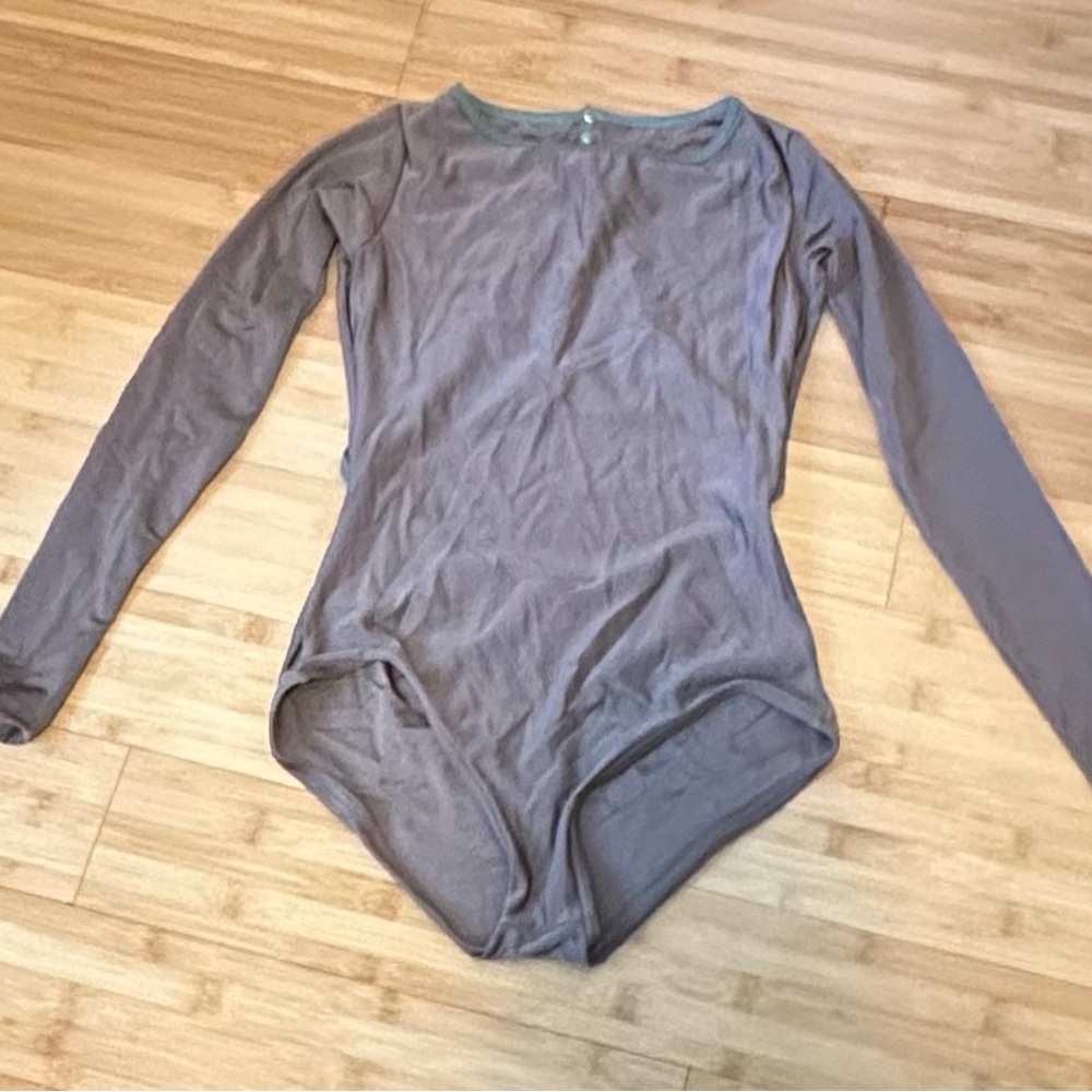 Yumiko Larissa Long Sleeve Leotard in N-Star, Size Medium, Ballet leotard